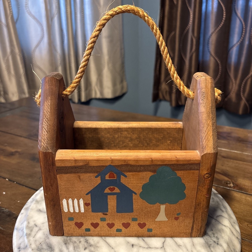 Vtg Hand Painted Folk Art Hand Crafted Wooden Caddy Rope Handle‎ Cottage Core